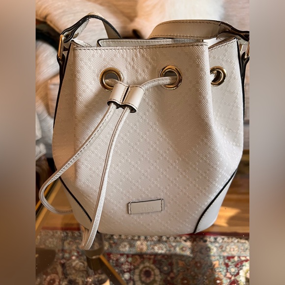 Gucci White Leather and Canvas OPHIDIA BUCKET CROSSBODY bag - Picture 2 of 4